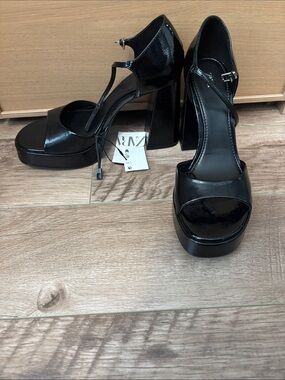 Zara Black Patent Leather Strappy Block-Heel platform Sandals